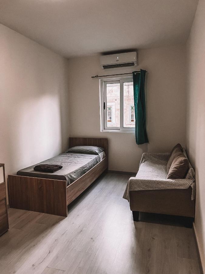 Cozy 3 Bedrooms Flat In Paceville Saint Julian's Bagian luar foto